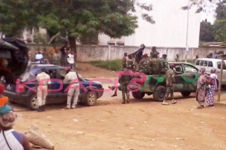 COTE D'IVOIRE: Abobo, les syndicats armés attaquent les FRCI !