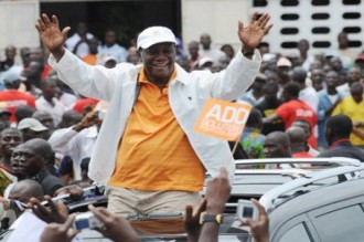 Présidentielle, Ouattara parle à  des milliers de jeunes à  Yopougon