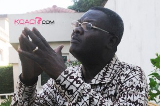 Agbéyomé veut demander la certification au Togo