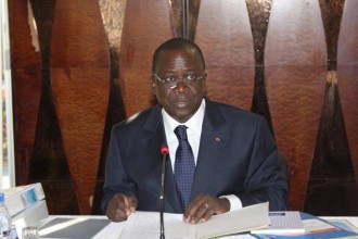 COTE DÂ’IVOIRE: Faute de mieux, le gouvernement fait son auto évaluation 