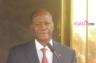 Alassane Ouattara en partance pour le Nigeria et la France