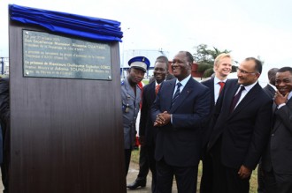 Alassane Ouattara lance la nouvelle centrale thermique d'Azito 
