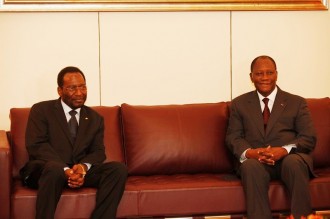 MALI : Alassane Ouattara reçoit à  Abidjan les doléances de Dioncounda Traoré