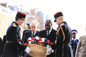 COTE D'IVOIRE: Alassane Ouattara à  Paris dans l'indifférence du peuple français