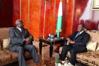 COTE D'IVOIRE: Alassane Ouattara reçoit l'opposant libérien Winston Tubman
