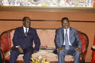 BÉNIN : Remaniement : Boni yayi chasse la ministre des finances et sÂ’octroi la défense comme ADO