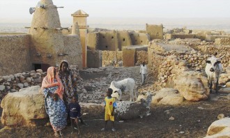 TRIBUNE MALI : L'Algerie veut fermer ses frontières avec le Mali