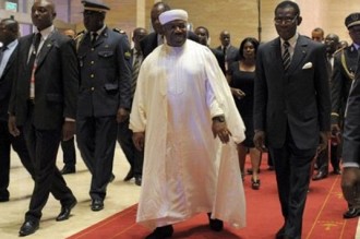 TRIBUNE GABON: Version «officielle» de la visite de l'émissaire d'Obiang Nguema chez Ali Bongo