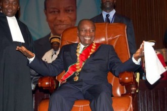 GUINEE: 53ème anniversaire de l'indépendance: Alpha Condé invite les guinéens à  la patience et au courage