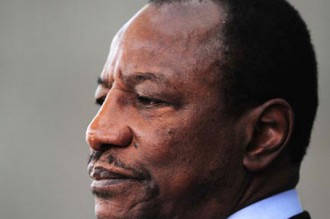 APRES L'ATTAQUE DE SA RESIDENCE: Alpha Condé renonce à  l'idée du recensement complet et propose une révision du fichier électoral