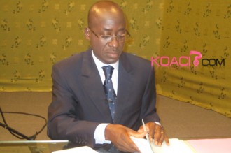 BÉNIN: Réformes portuaires : Les éclaircissements du Ministre Abimbola