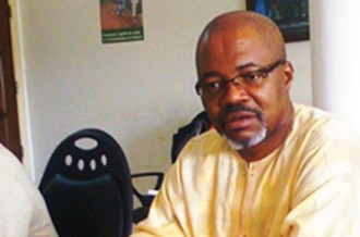 GABON: André Mba Obame sauvé de la paralysie !