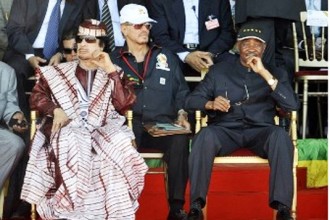 Bamako : manifestation de rue pour soutenir le Guide libyen Mouammar El Kadhafi