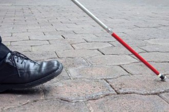 GABON : Une aveugle passe le baccalauréat !