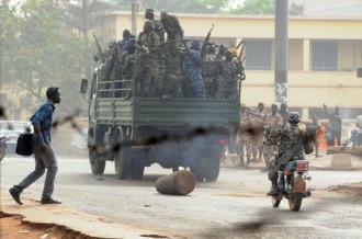 MALI : Tirs à  Bamako entre pros ATT et militaires de la junte 