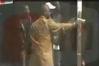 SENEGAL: Envahi par des nervis, Barthélémy Diaz tire: un mort et trois blessés !