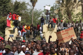 L' opposition sénégalaise appelle à  nouveau la rue pour contraindre Wade de se retirer de la course à  la présidentielle