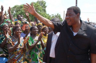 BÉNIN: Boni Yayi fà¢ché contre les journalistes　