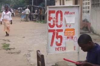 Diplômés vendeurs de poulets, les ivoiriens braderaient ils leurs diplômes?