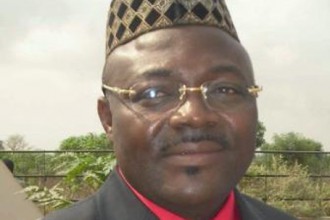 CAF : Avlessi, cette candidature surprise qui irrite Hayatou !