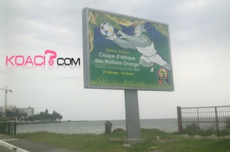 TRIBUNE GABON: Ali Bongo va t'il réussir à  faire de la CAN2012 l'opium du peuple? 