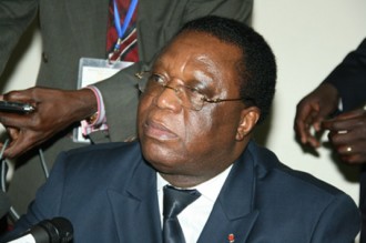 On tourne toujours  en rond depuis deux mois