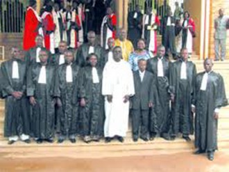 BURKINA: La colère des robes noires