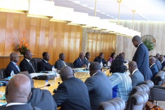 COTE D'IVOIRE : Communiqué du conseil des ministres du 24 octobre 2012 et nominations