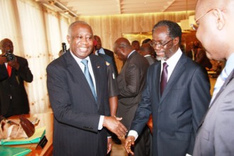 CRISE CI: Gbagbo promet des jours meilleurs dans un désastre grandissant 