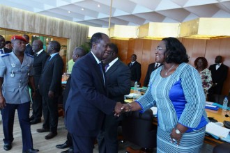 COTE D'IVOIRE : Communiqué du conseil des ministres du 7 novembre 2012 et nominations