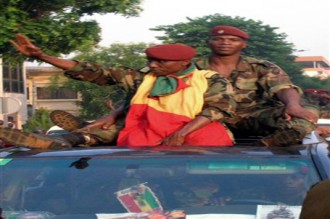 Wade rend visite à  Dadis ce mercredi - Pourquoi la grande reculade ?