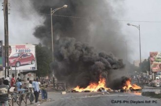 Les Sénégalais décrètent le mercredi noir avant le jeudi rouge