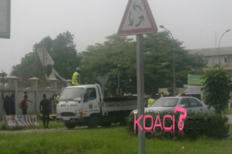 COTE D'IVOIRE: Les panneaux publicitaires tombent les uns après les autres