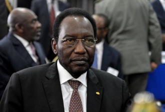 MALI : Dioncounda à  Paris, Sanogo prend les rênes du Mali