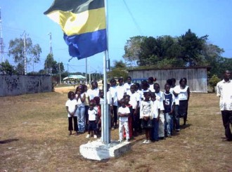Les enseignants ne fléchissent point