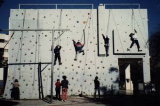 Un élève trouve la mort en tentant de secher les cours