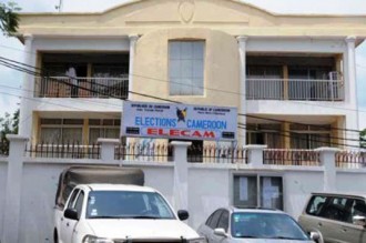 CAMEROUN - Elections : Paul Biya cède à  la pression de la France