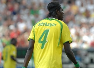 EXCLU: Adébayor confirme sa retraite internationale