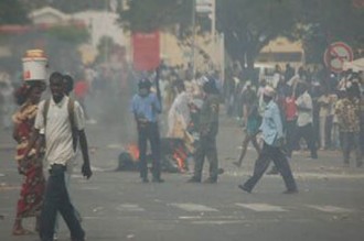 SENEGAL: Emeute d'étudiants sanglante à  Thiès