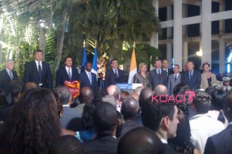 Fillon à  Abidjan:  «La Cote d'Ivoire a les ressources humaines et naturelles pour s'en sortir» 