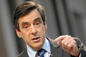 Les raisons de la visite de Fillon au Cameroun