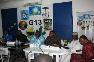 Le G13 défie Yayi Boni