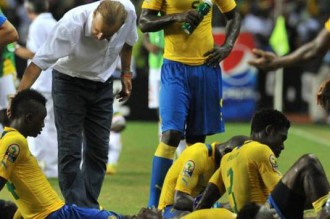 GABON (Okala) - Va mourir plus loin, on regarde la CAN toi aussi ! 