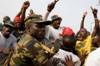 GHANA :  La Police avorte une marche contre le président Atta Mills 