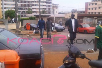 COTE D'IVOIRE : Grève des gbaka, le calvaire des usagers d'Abobo