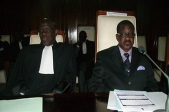 SENEGAL: Grève dans la justice: La robe noire en colère!