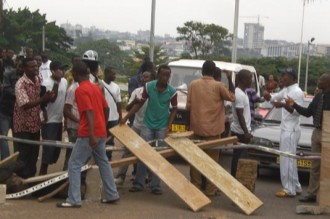 TRIBUNE GABON: Grognes sociales !
