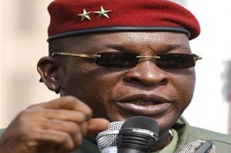 Sékouba Konaté presse le CNT  pour les élections