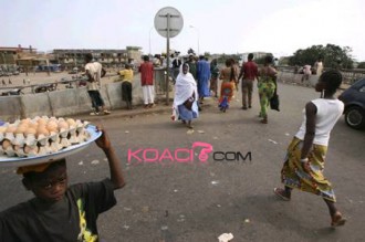 Une grève des banques guinéenes très politique