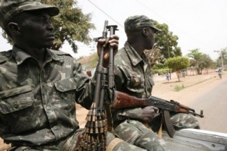 Konaté réintègre les militaires radiés par Conté